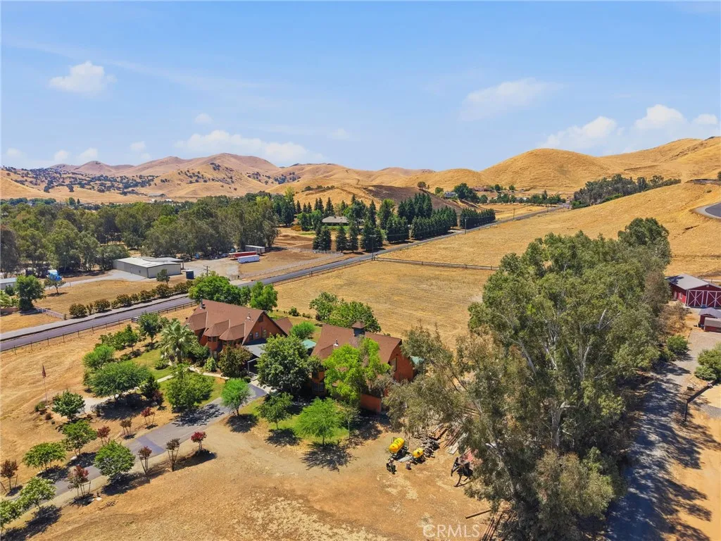 main property photo 58