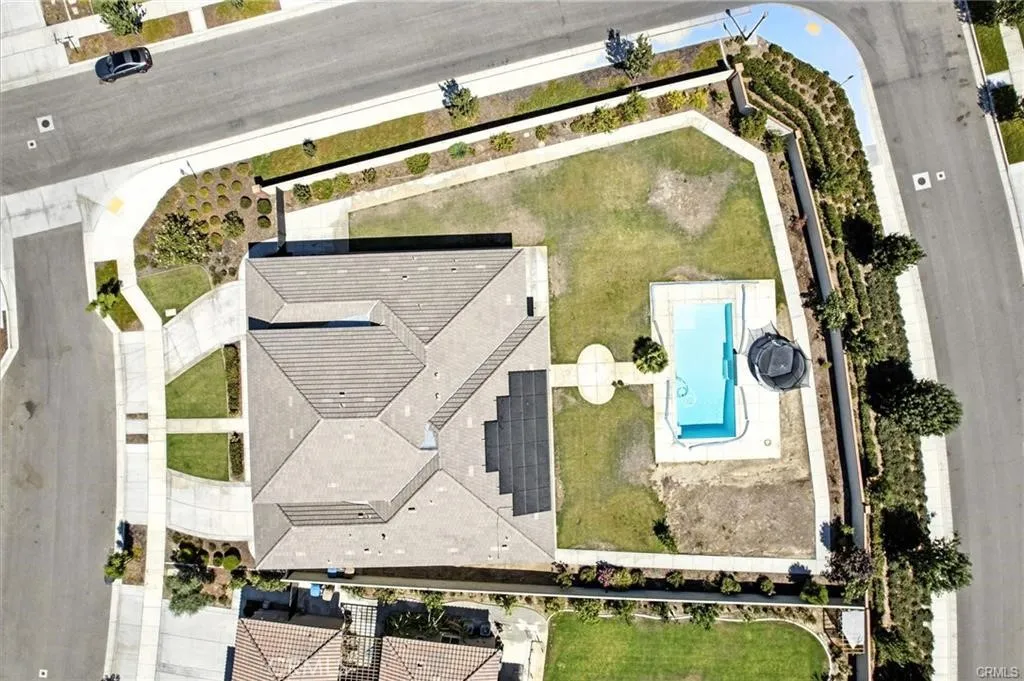 main property photo 44