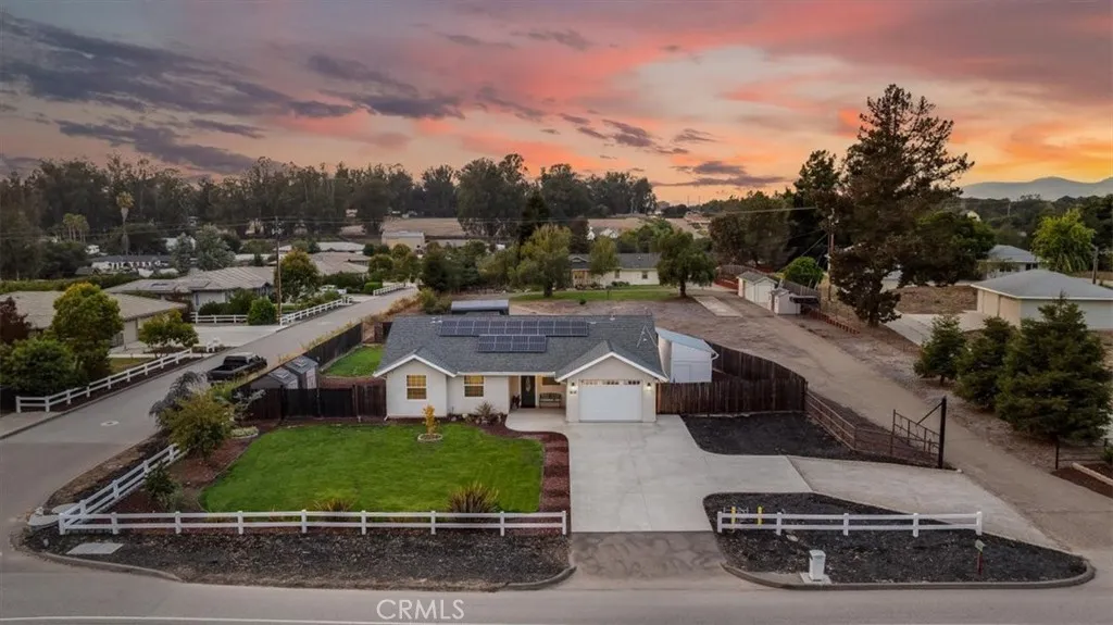 main property photo 0