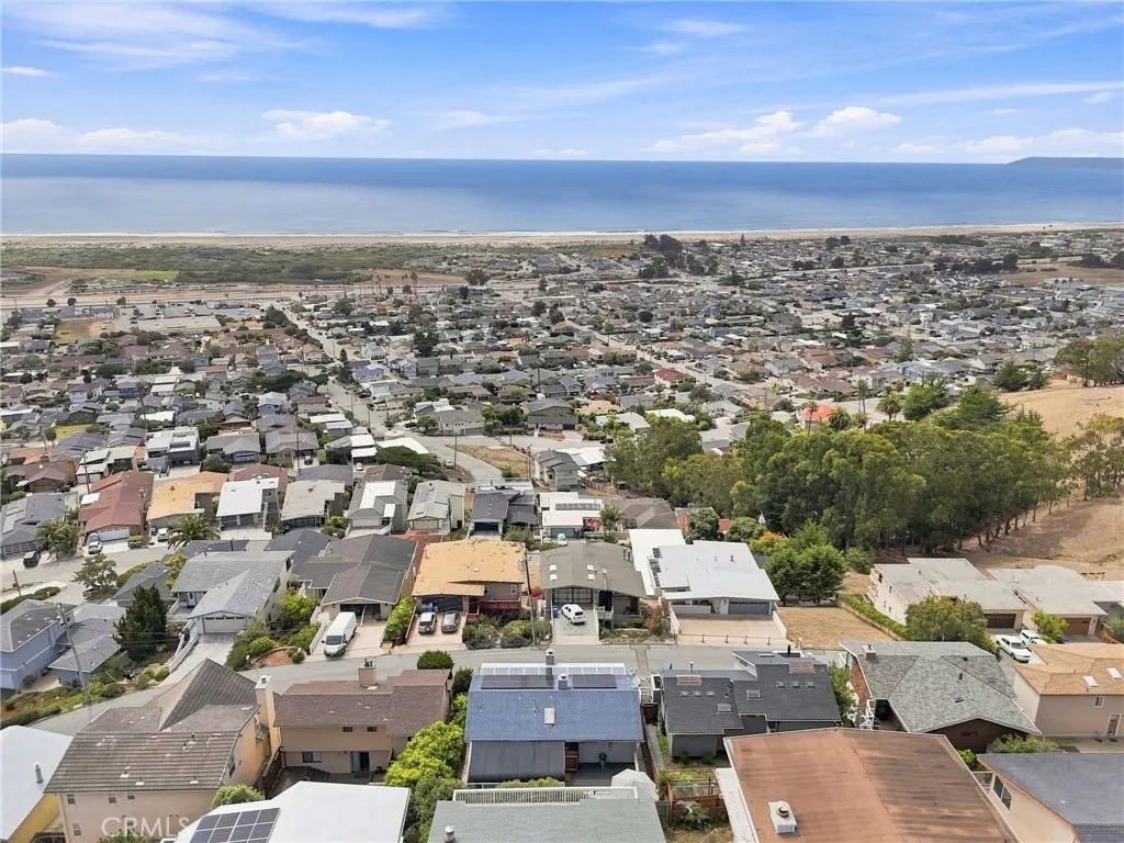 main property photo 70