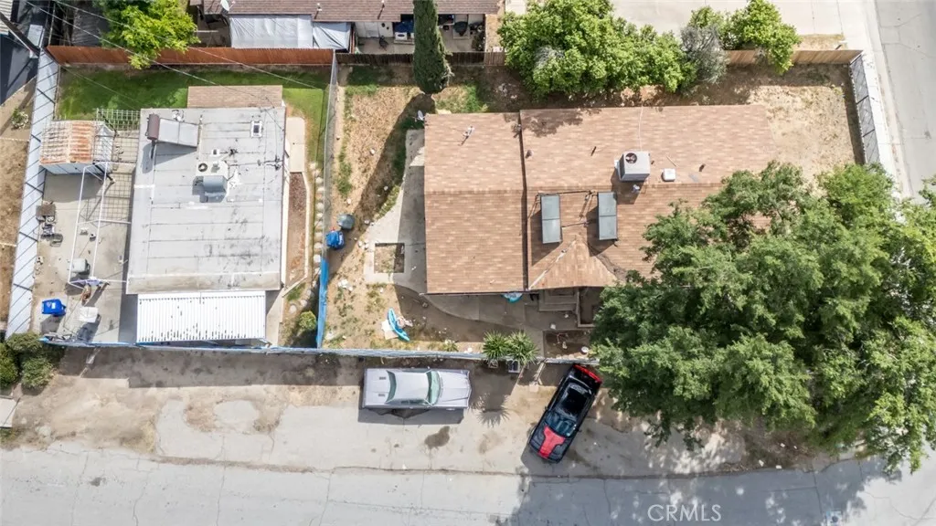 main property photo 41
