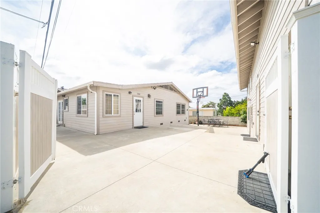 main property photo 65