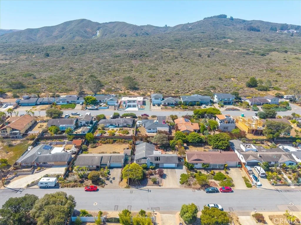 main property photo 34