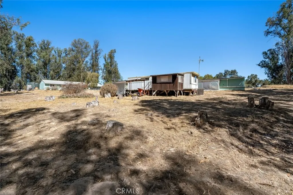 main property photo 41