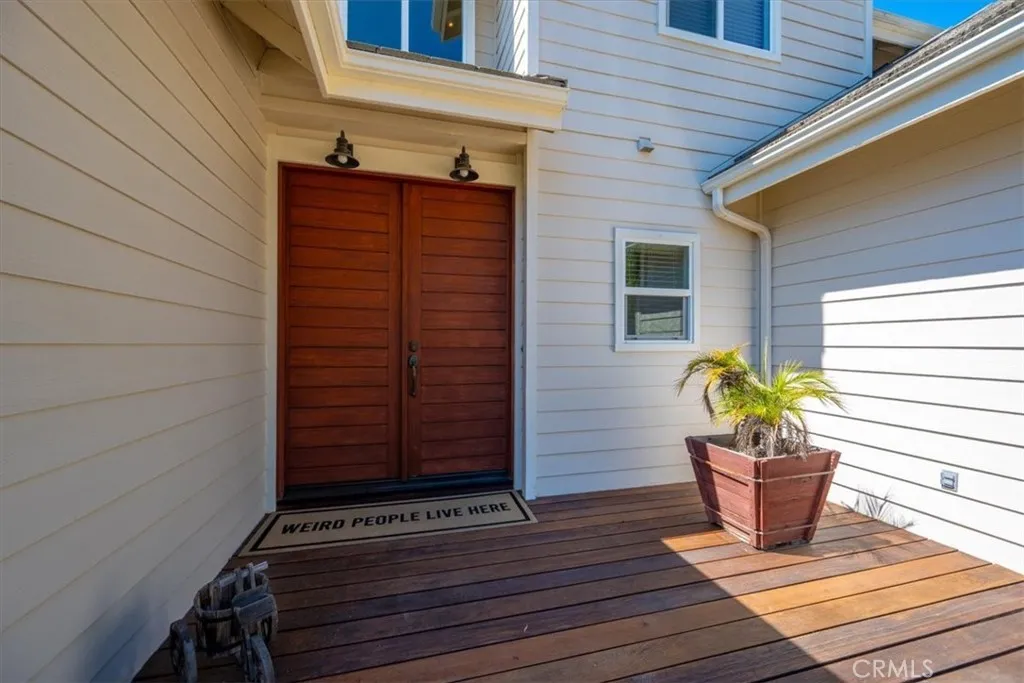 main property photo 10