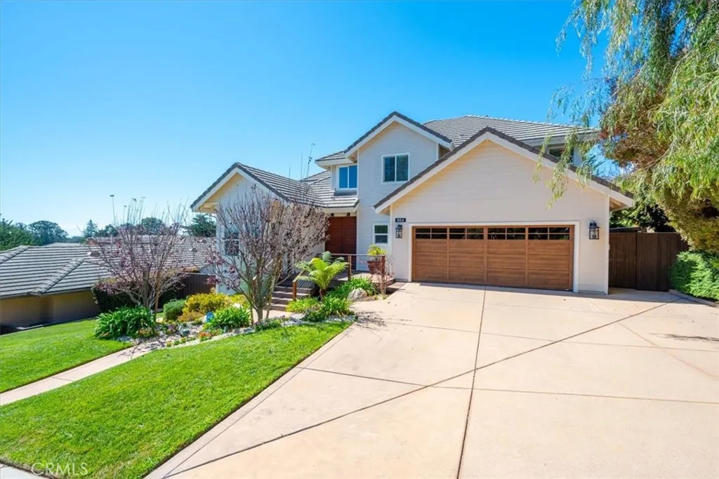 main property photo 3