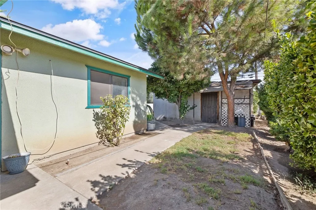 main property photo 31