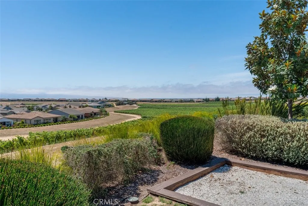 main property photo 51