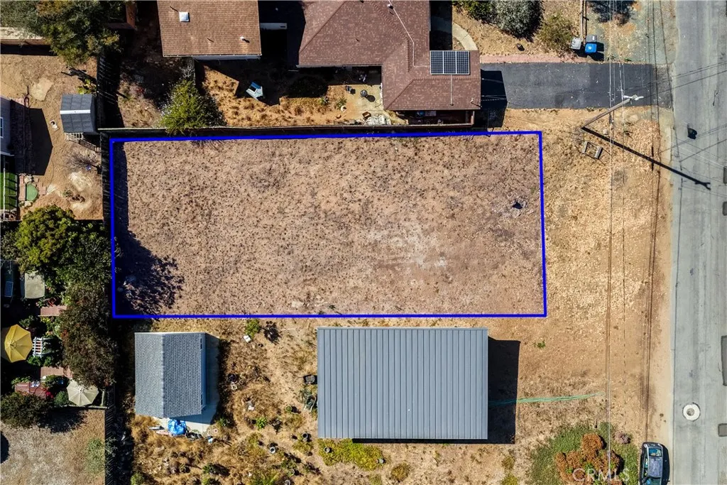 main property photo 4