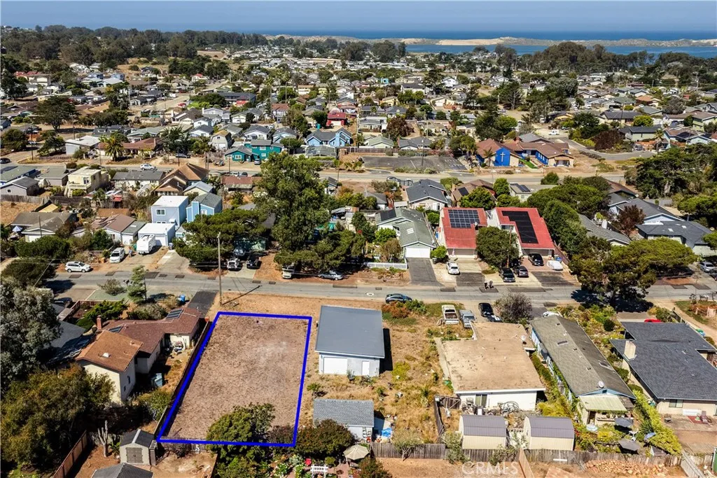 main property photo 8