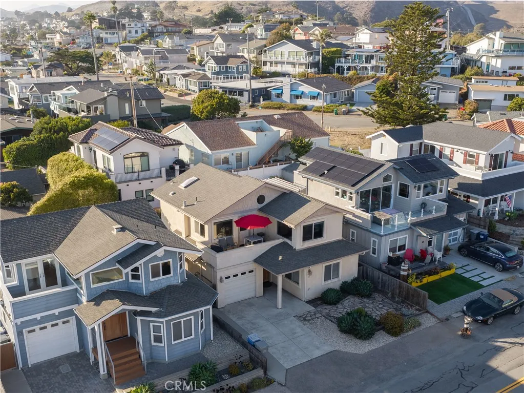 main property photo 43