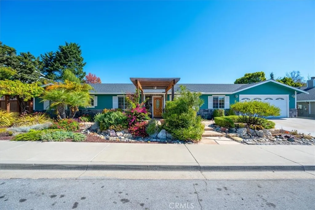 main property photo 1