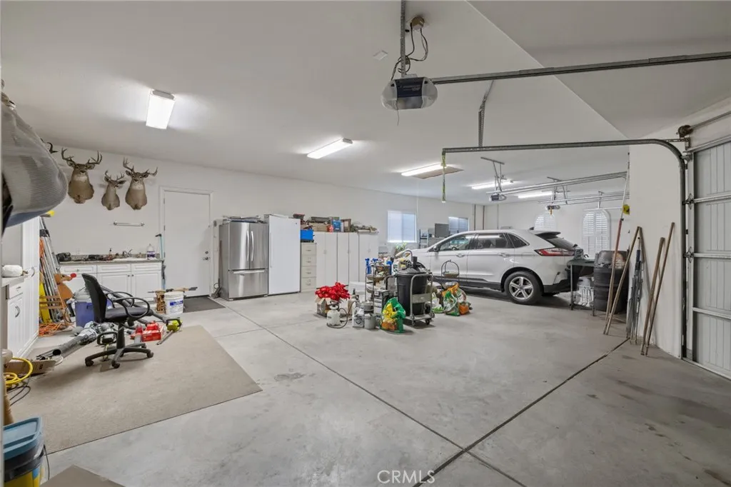 main property photo 67