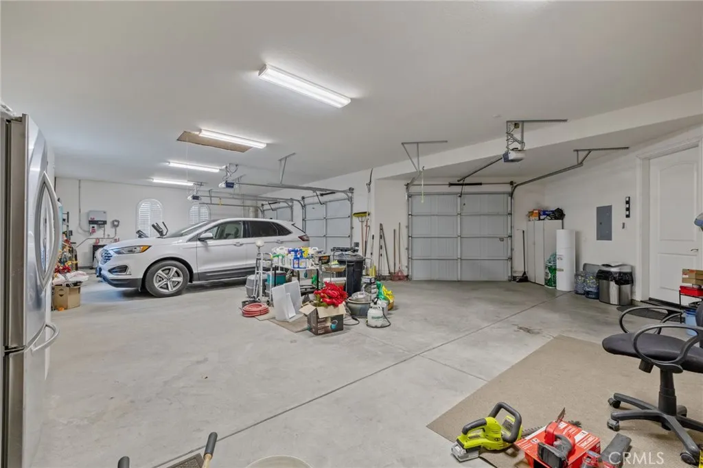 main property photo 68