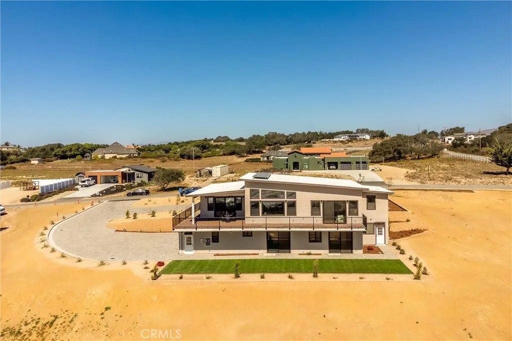 main property photo 43