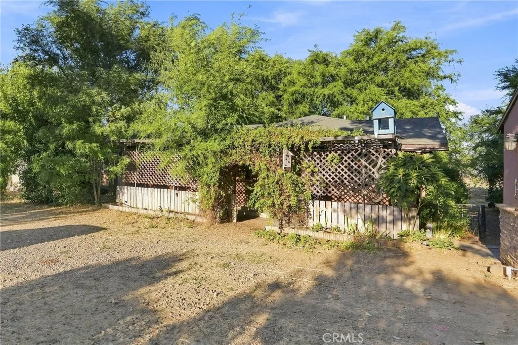 main property photo 62