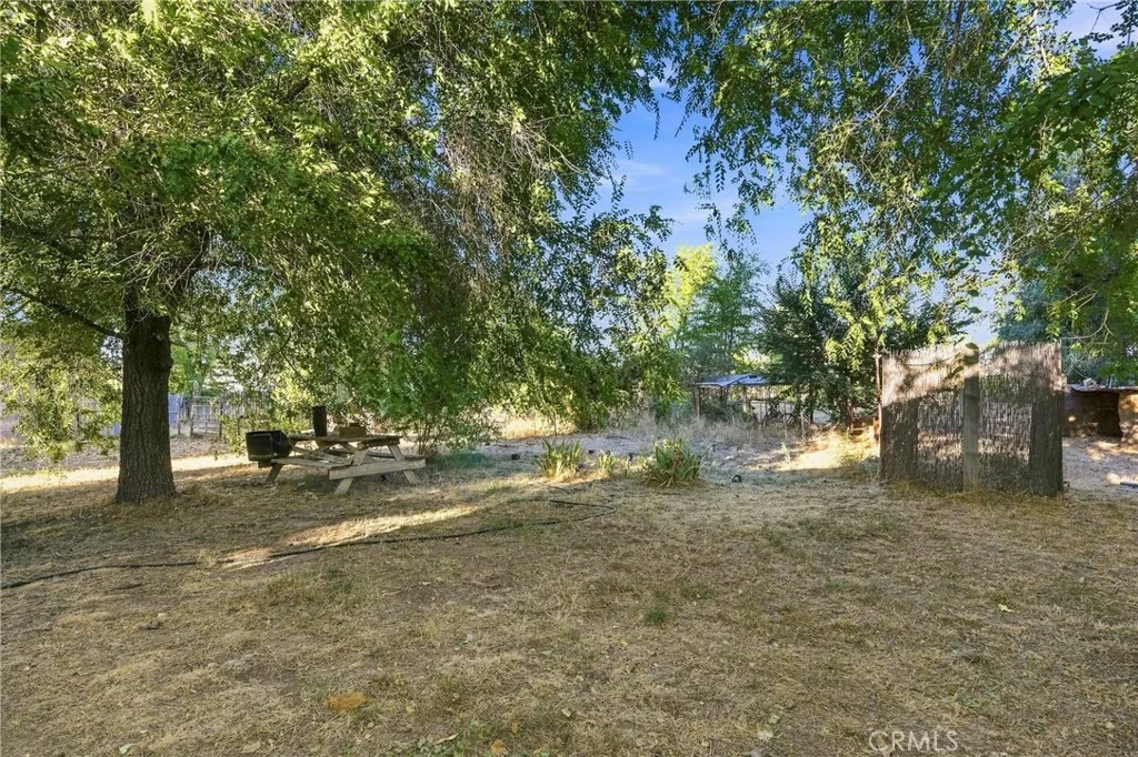 main property photo 67