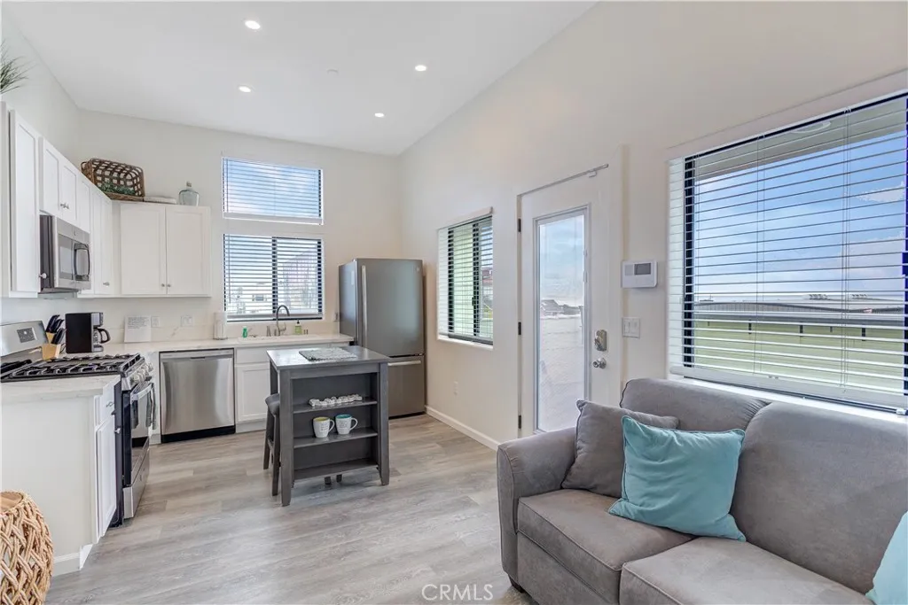 main property photo 58