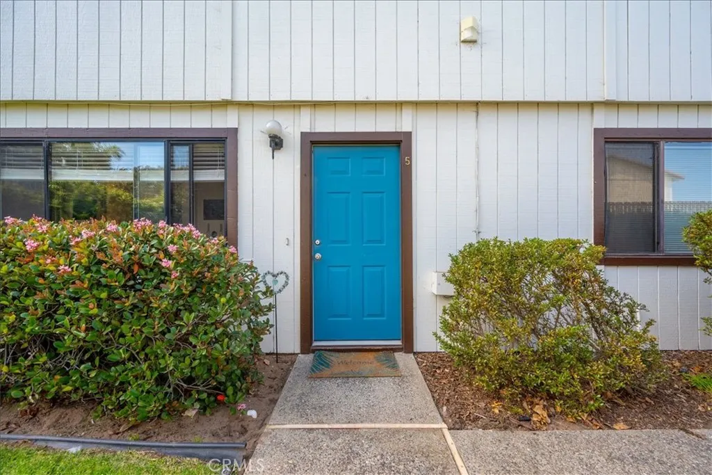 main property photo 17