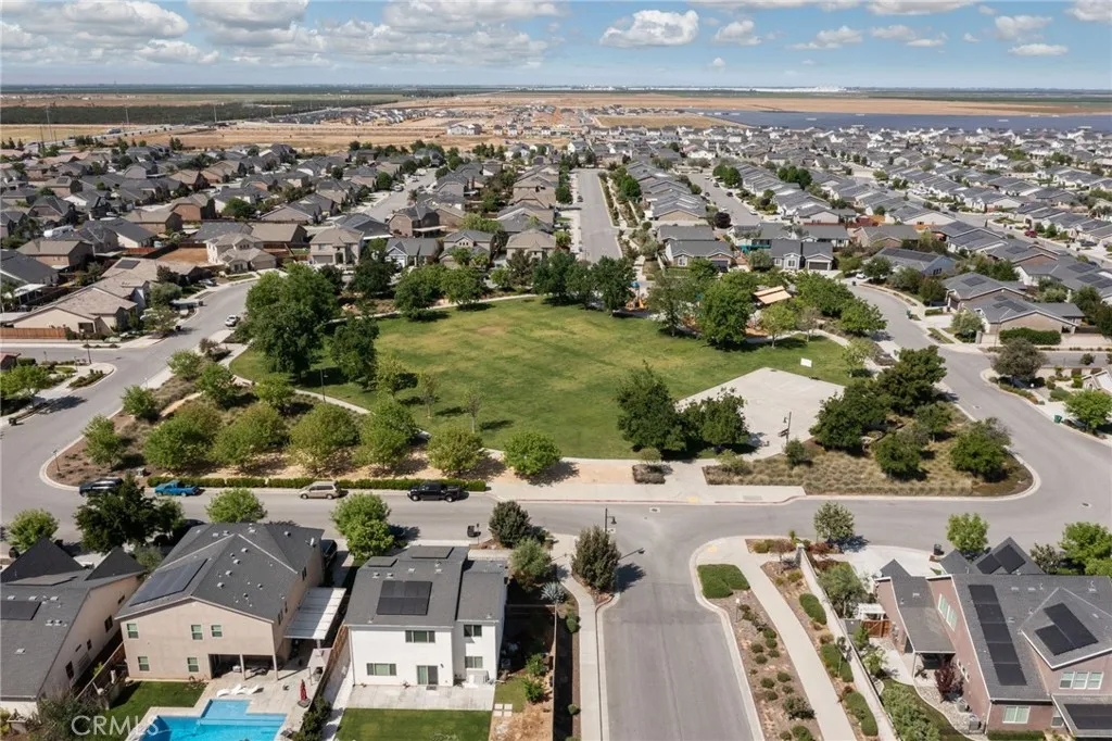 main property photo 63