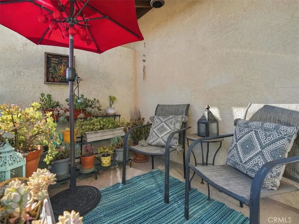 main property photo 74