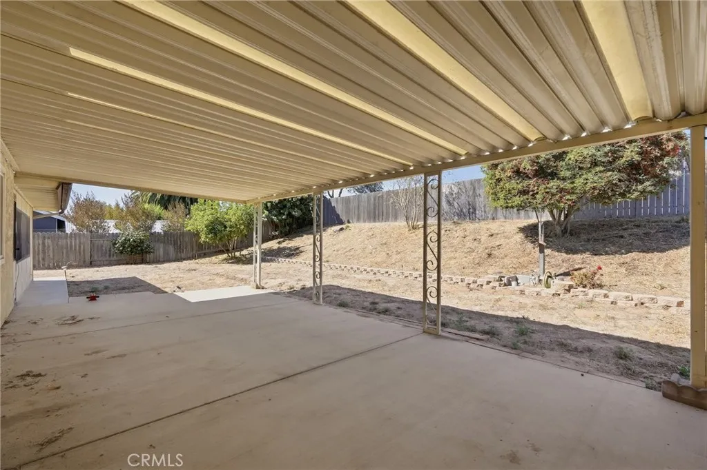 main property photo 30