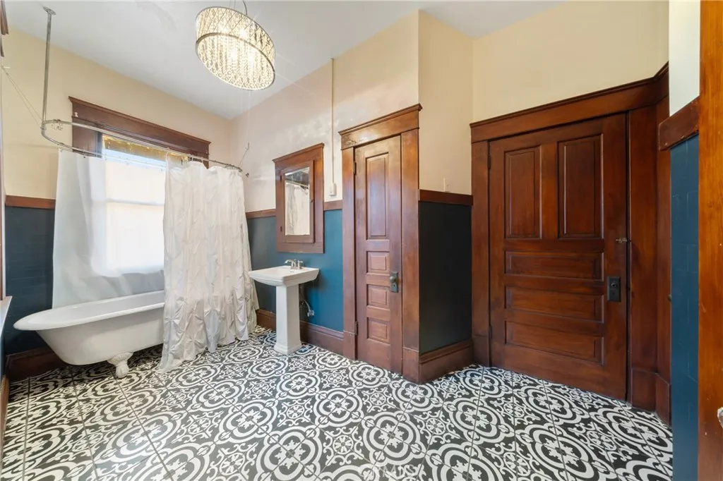 main property photo 63