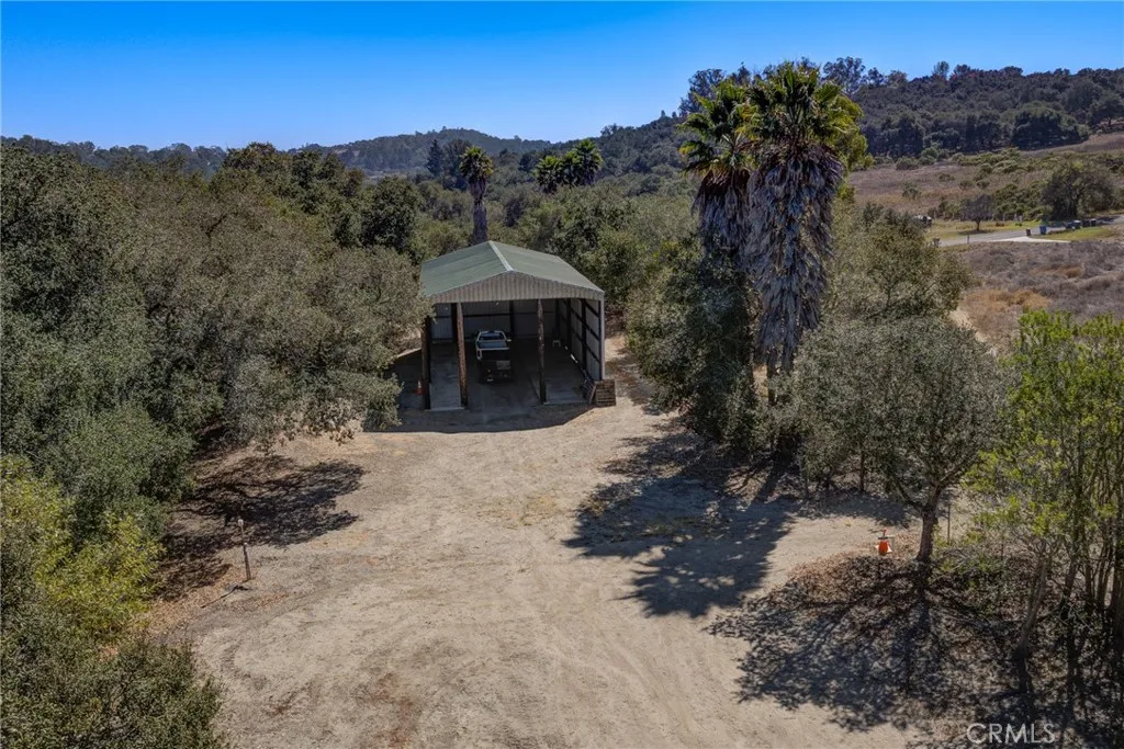 main property photo 70