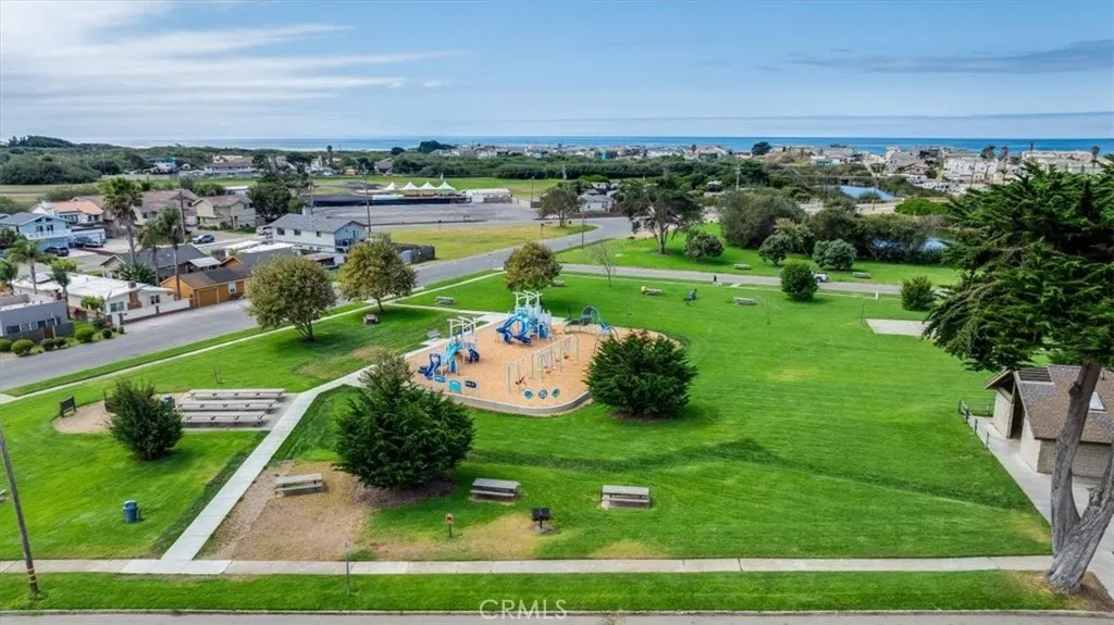 main property photo 38
