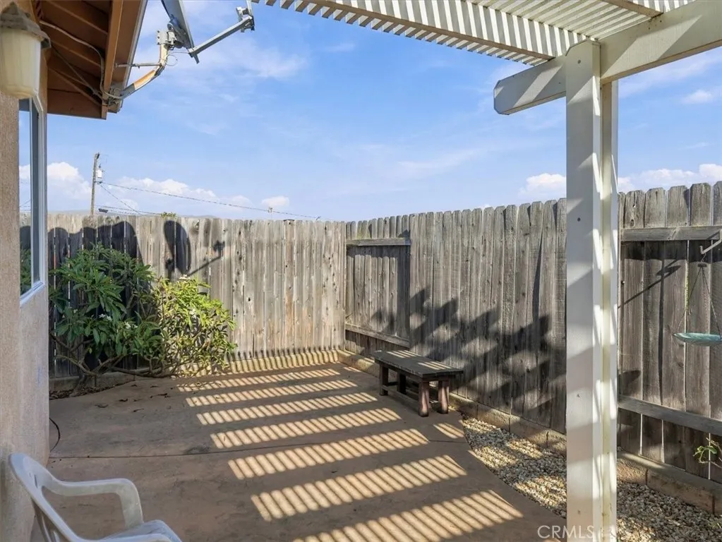 main property photo 37
