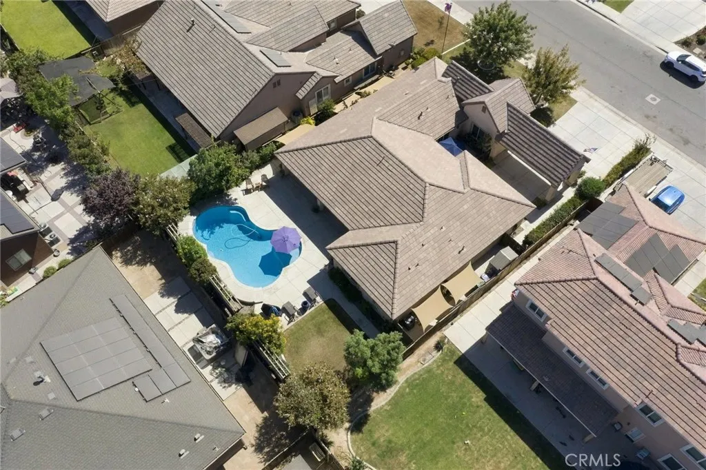 main property photo 61