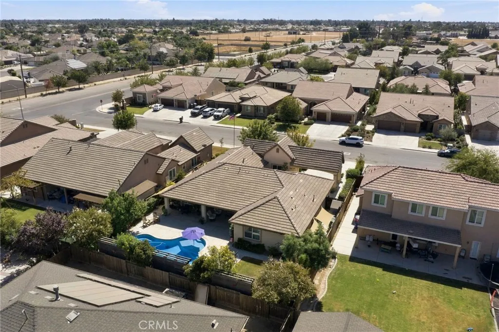 main property photo 62