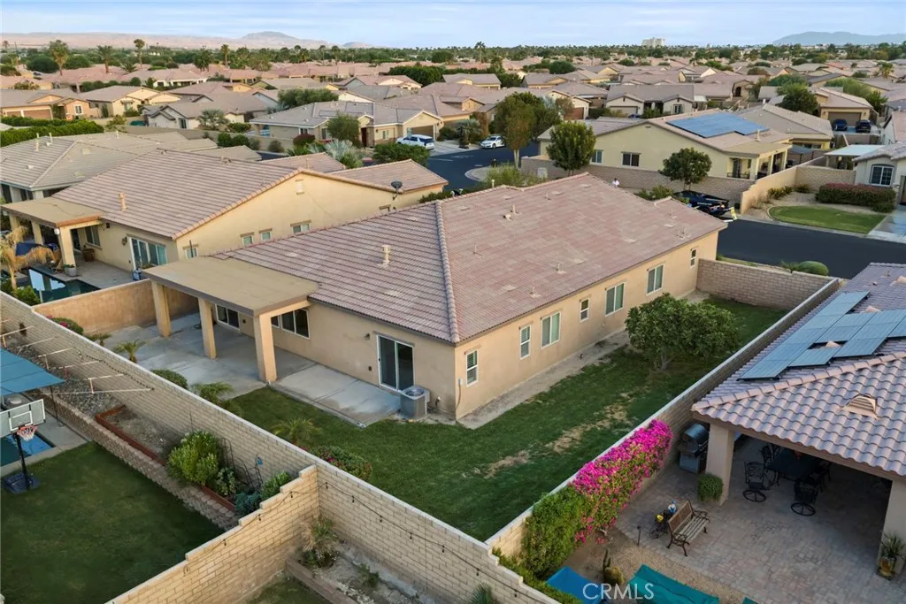 main property photo 40