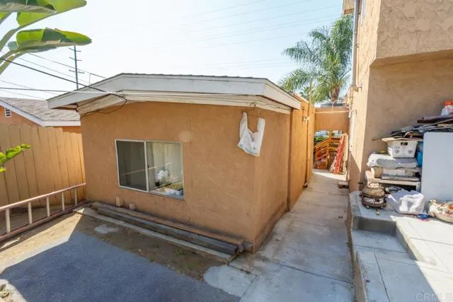 main property photo 17