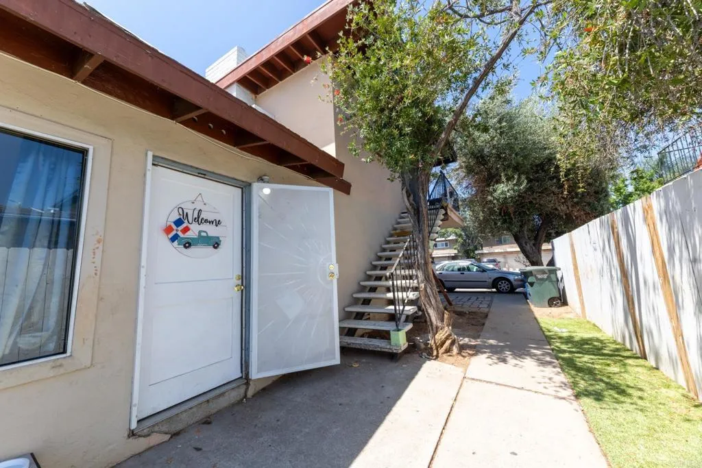 main property photo 49