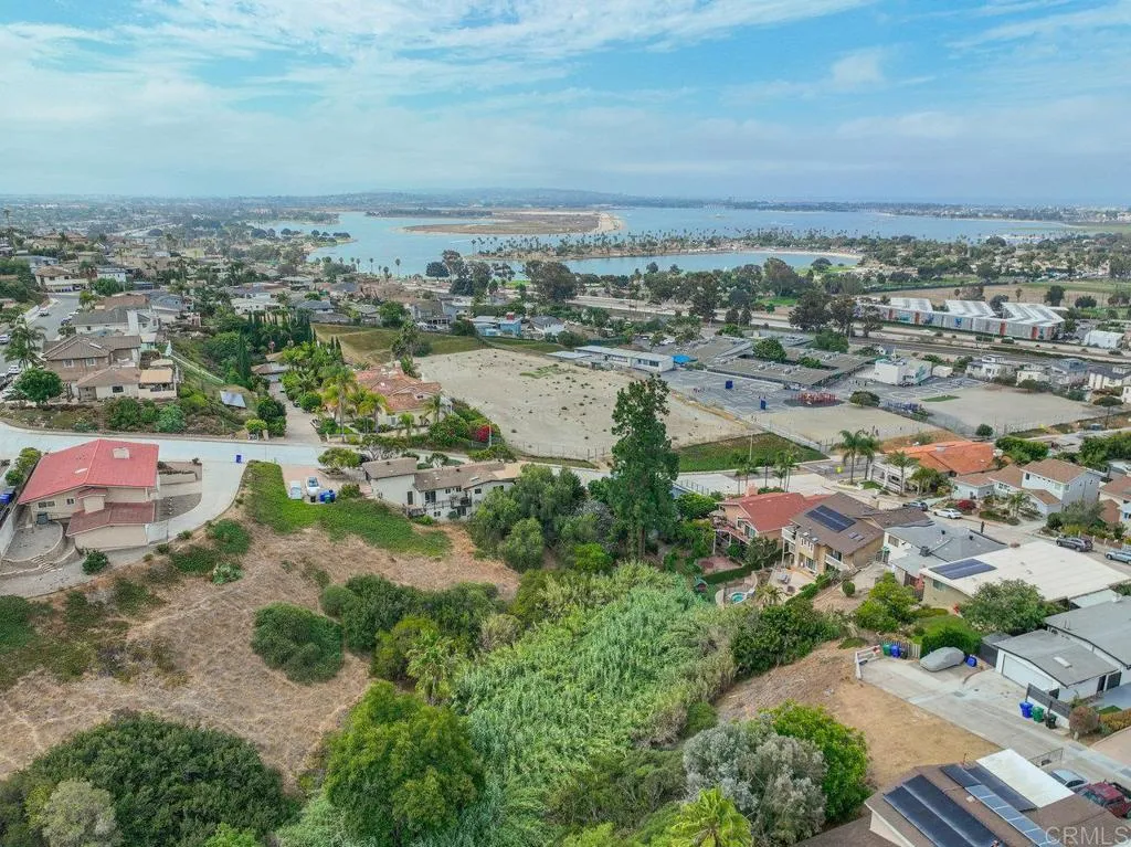 main property photo 9