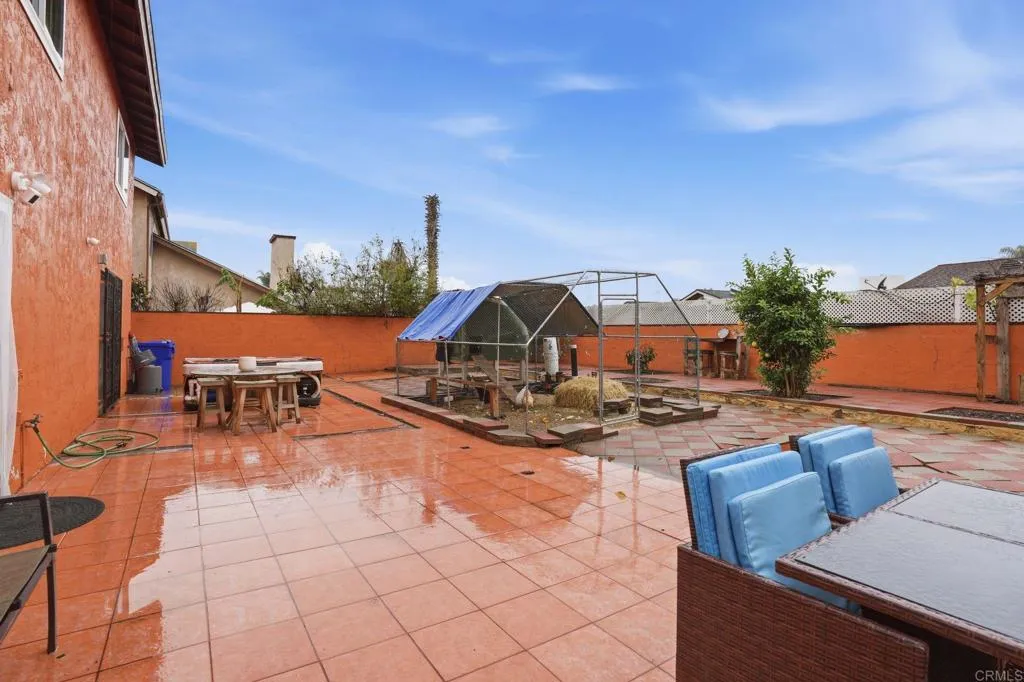 main property photo 49