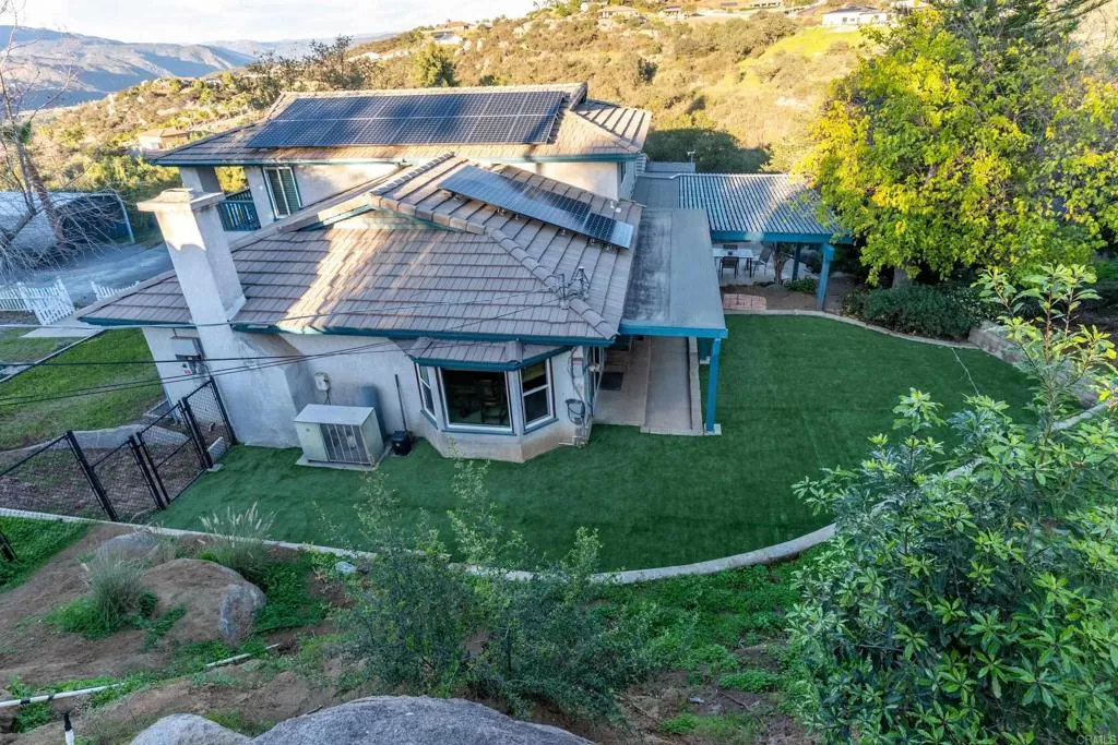 main property photo 51