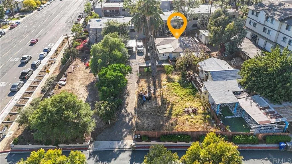 main property photo 24
