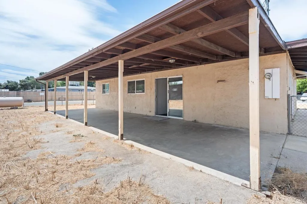 main property photo 25