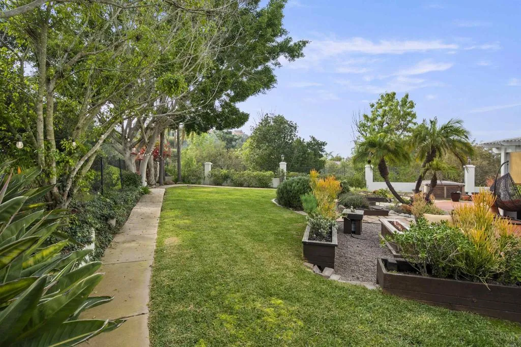 main property photo 47