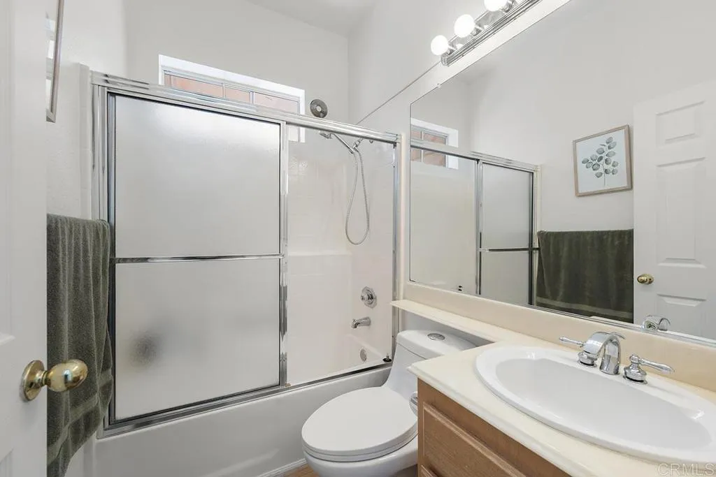 main property photo 70