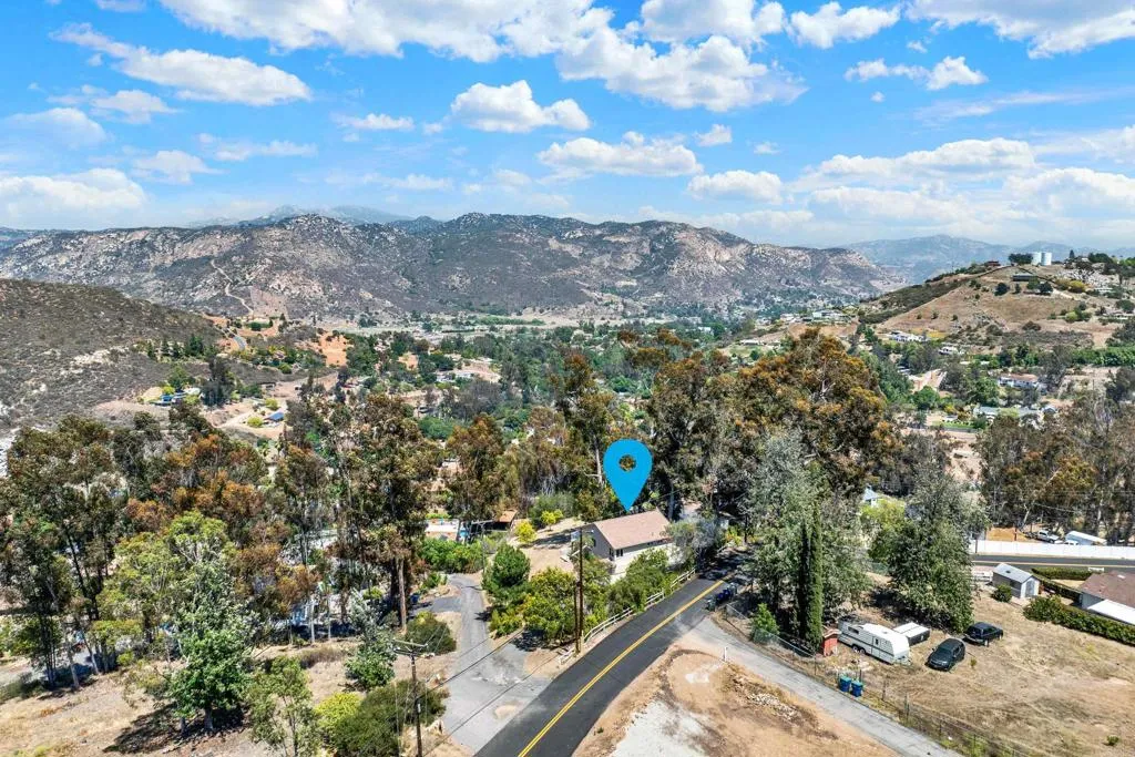 main property photo 47