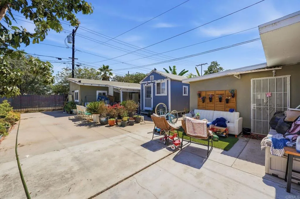 main property photo 24