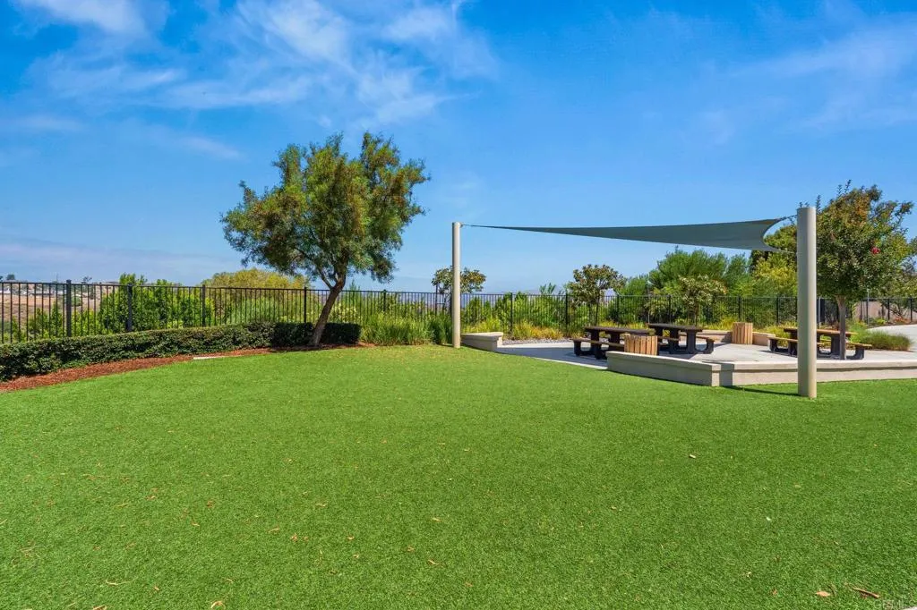 main property photo 59