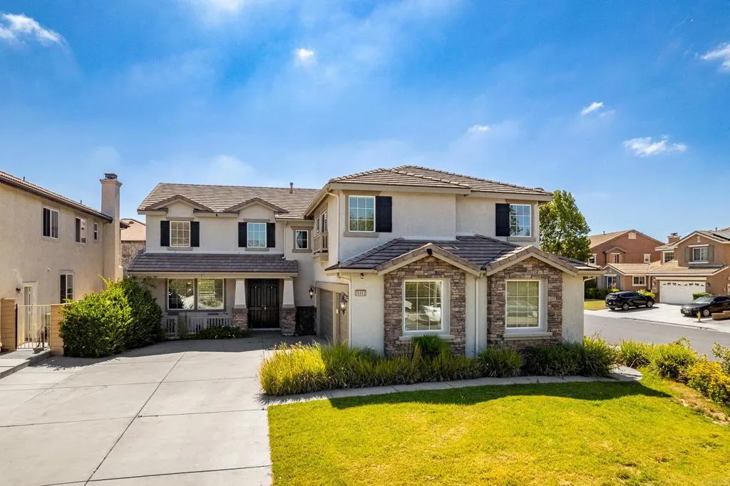 main property photo 49