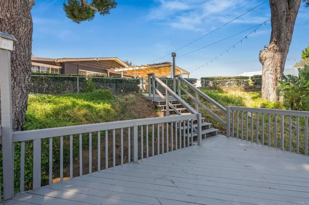 main property photo 50