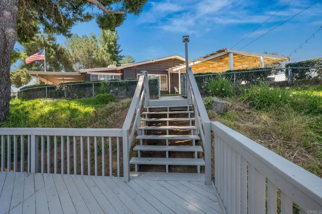 main property photo 51