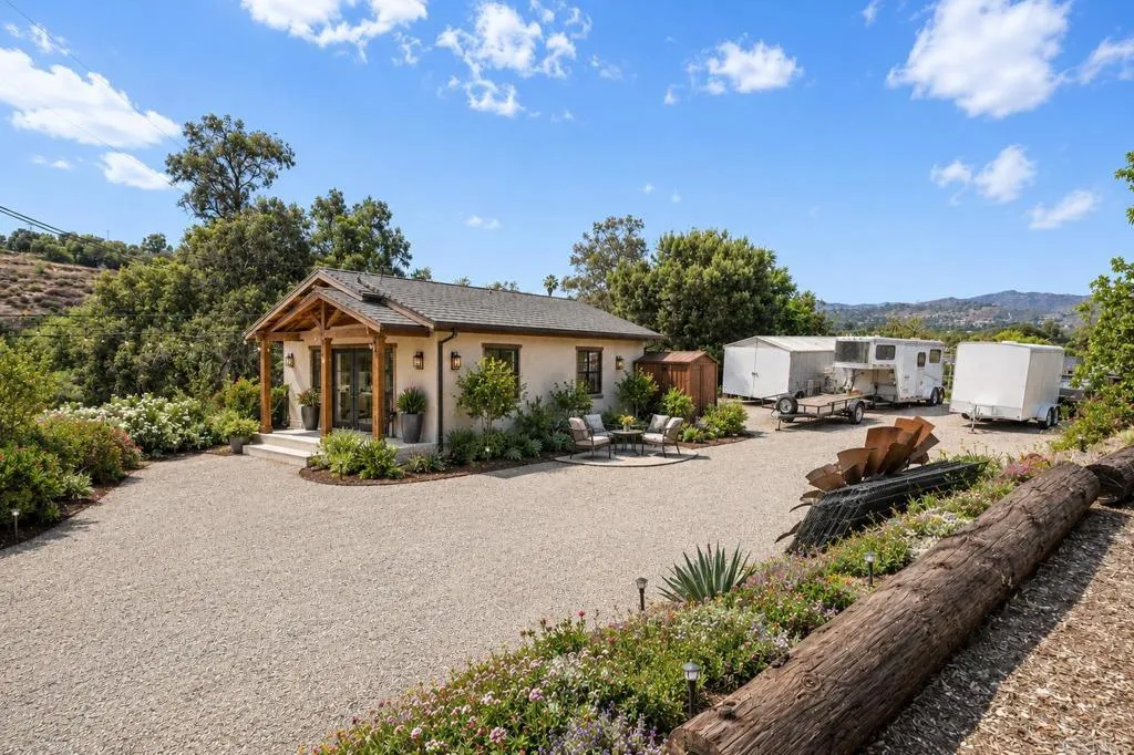 main property photo 66