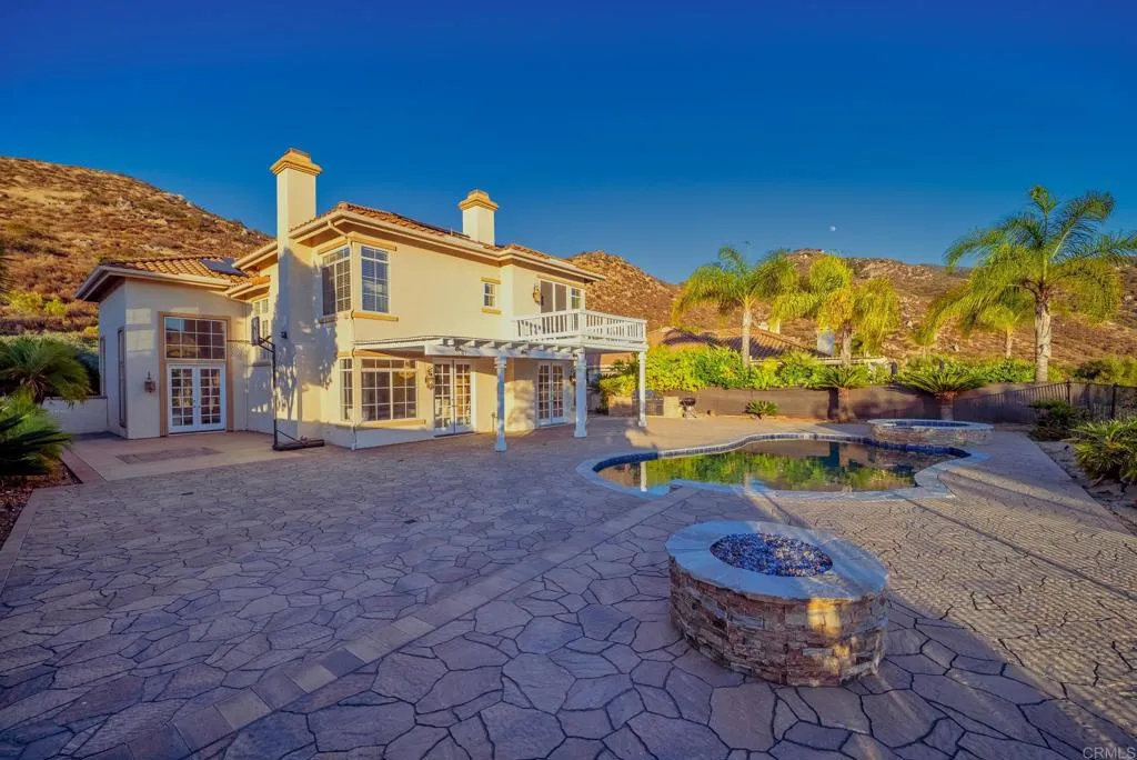 main property photo 20